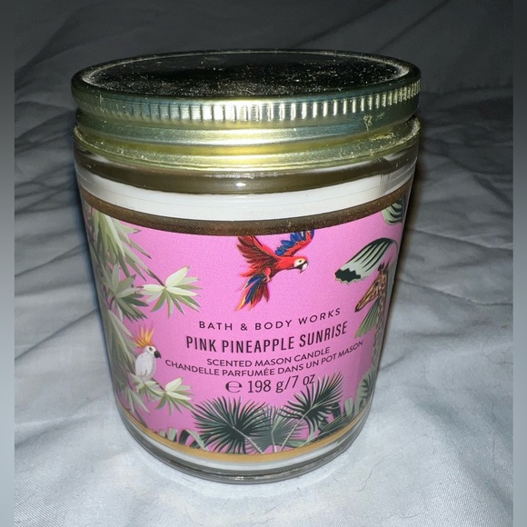 Bath & Body Works Pink Pineapple Sunrise Single Candle - Picture 1 of 4